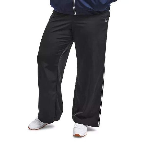 Reebok Pants - Reebok Womens Black Tricot Training Pants Side Stripe Size 2X 18-20W